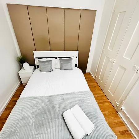 In Alfama, Location In Hostel Lisbon
