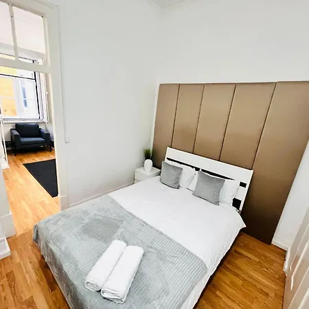 In Alfama, Location In Hostel Lisbon