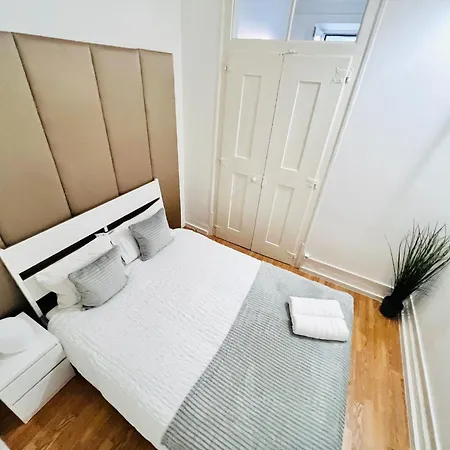 Hostel In Alfama, Location In Lisboa