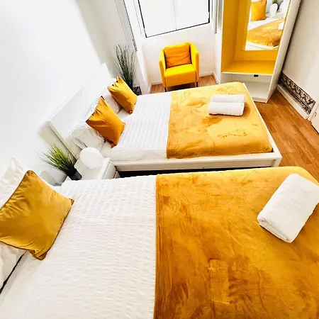 Hostel In Alfama, Location In *