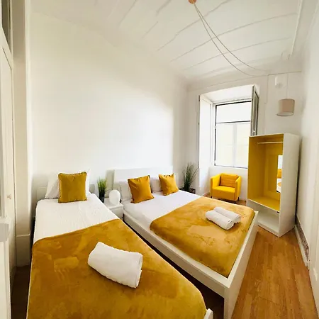 In Alfama, Location In Lisbon
