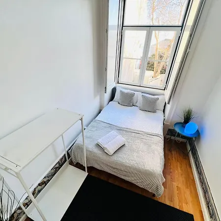 In Alfama, Location In Hostel Lisbon