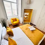 Hostel In Alfama, Location In