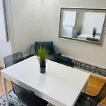In Alfama, Location In Vandrerhjem *