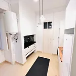 Hostel In Alfama, Location In Lisbon